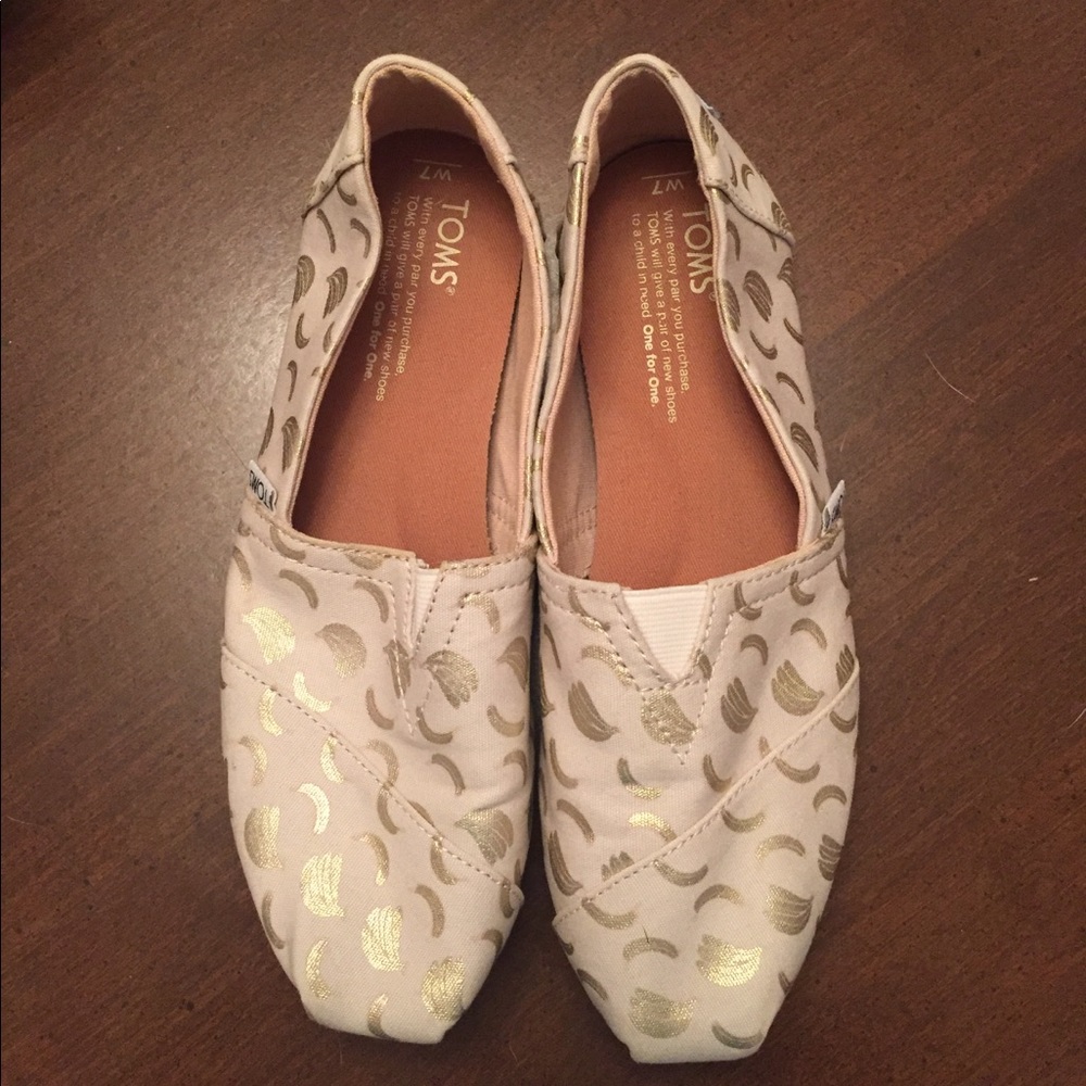 TOMS canvas banana shoes